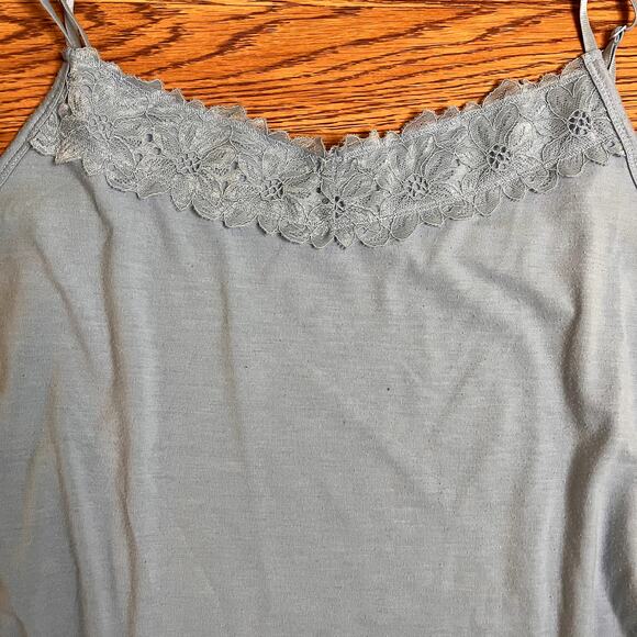 Floral Lace Cami Top - Picture 6 of 6